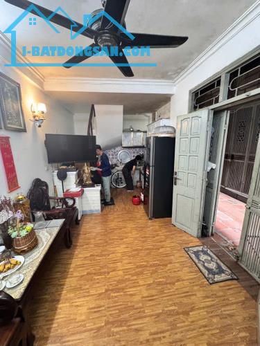 Bán nhà Cầu Giấy 32m2 4 tầng, mặt ngõ thông, pháp lý chuẩn 6,5 tỷ - 4