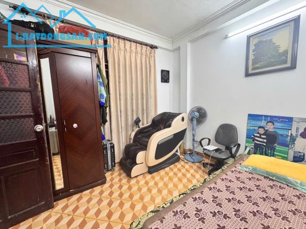 Bán nhà Cầu Giấy 32m2 4 tầng, mặt ngõ thông, pháp lý chuẩn 6,5 tỷ - 2