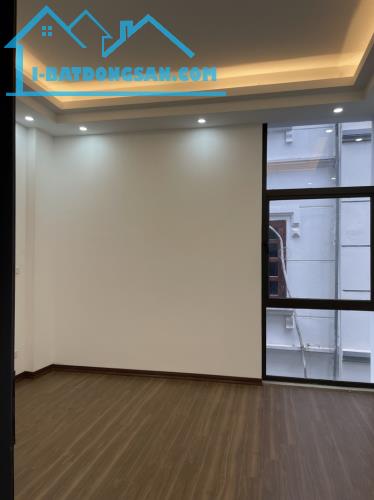 Bán nhà phố Định Công Thượng, Hoàng Mai. 43m2 x 4 Tầng. MT 4.5m. Nhà đẹp. Ở ngay. Hơn 8 Tỷ - 3