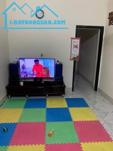 NHÀ PHÂN LÔ KHU QUÂN ĐỘI LÝ SƠN 75M, 2T, MT4M, THÔNG BÀN CỜ, Ô TÔ VÒNG QUANH, ĐỦ CÔNG NĂNG