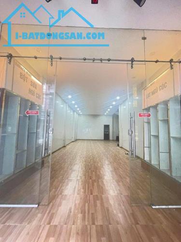 Bán nhà 2 tầng MT đường Hoàng Diệu - gần Chợ Mới, DT 74m2 giá 11ty8 LH 0942992361 - 1
