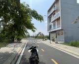 BÁN GẤP LÔ ĐẤT 1T350 ĐƯỜNG 12M TRONG KHU DÂN CƯ ĐỨC HOÀ ĐÔNG- SHR CÔNG CHỨNG NGAY