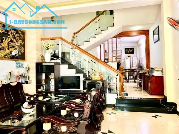 Mặt tiền kinh doanh 3 tầng Lê Thị Hồng Gấm -Hòa Cường -Giá chỉ 6,6 tỷ - 3