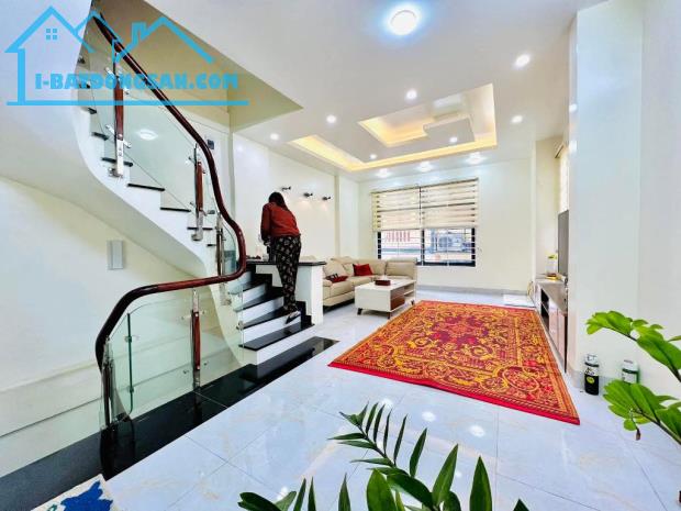 Cần bán nhà Linh Đàm 10m ra ô tô 47m2 5 tầng 7.1tỷ - 1