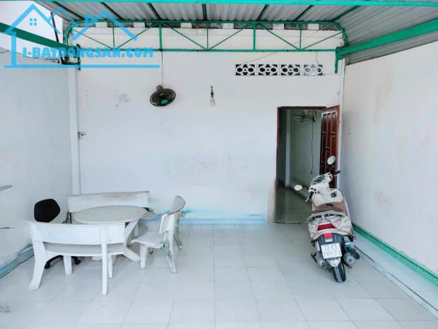 NHÀ CHÍNH CHỦ - HẺM Ô TÔ 4m - 888/9/20 Đường 30/4 Phường 11, Tp Vũng Tàu - 4