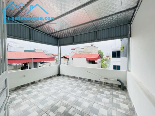 PHÚC LỢI - LONG BIÊN NHÀ XÂY ĐỘC LẬP - DIỆN TÍCH RỘNG - MỚI KOONG - OTO ĐỖ NGAY CỬA - 4