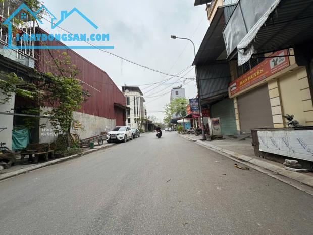 💥💥 HÀNG ĐỘC QUYỀN CÓ 102 👉TRỤC XƯƠNG CÁ - PHÙ KHÊ - NGUYỄN VĂN CỪ  ♻️ Dt : 90m Mt : 5m - 2