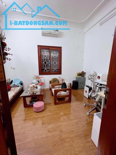 PHÂN LÔ HOÀNG CÂU💫 52M2 x 4T💫 MT4.4M💫 18 TỶ💫 2 THOÁNG TRƯỚC SAU💫NGÕ Ô TÔ TRÁNH - 1