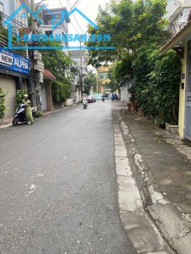 Bán nhà Nguyễn Văn Cừ 45m2 - 5 tầng - gara ô tô - view thoáng - an sinh đẳng cấp - giá