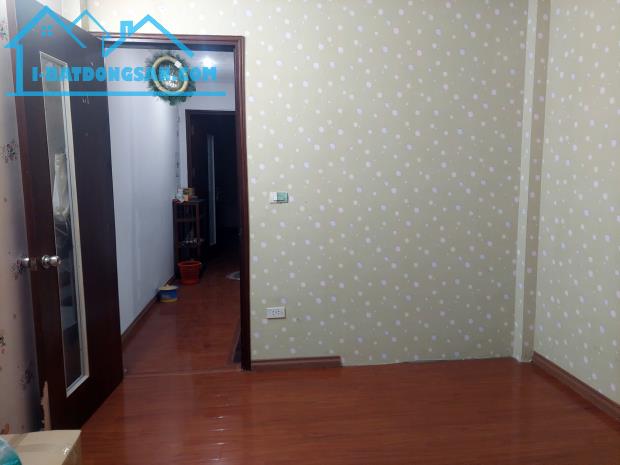 Siêu Hiếm! Bán nhà Chùa Bộc 50m x 5T MT 4.5m gần ô tô, gần Vincom Phạm Ngọc Thạch 8tỷ - 3
