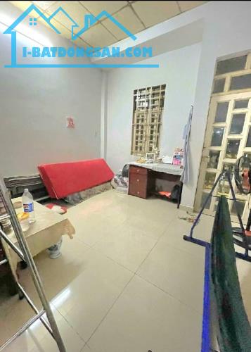 Bán nhà Nguyễn Quý Yêm 40m2 3 tầng xe tải tận cửa, nhích nhẹ 5 tỷ - 1