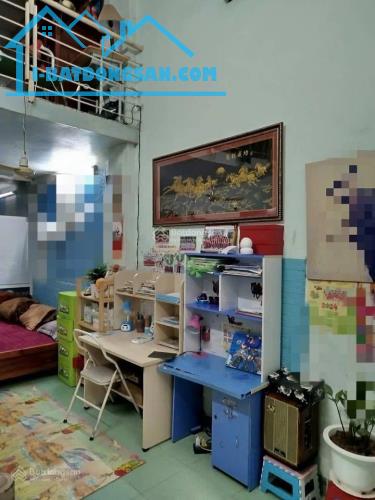 Chính chủ bán nhà phố Đức Giang - Long Biên, DT 36m2, ô tô 20m, sổ đỏ, 3,73 tỷ - 1
