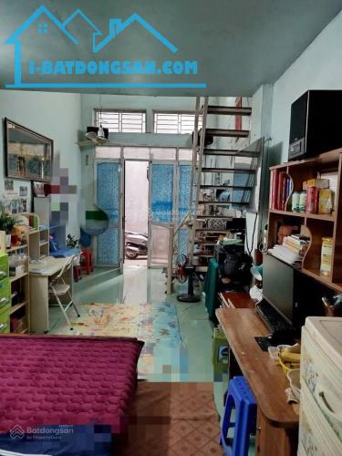 Chính chủ bán nhà phố Đức Giang - Long Biên, DT 36m2, ô tô 20m, sổ đỏ, 3,73 tỷ - 3