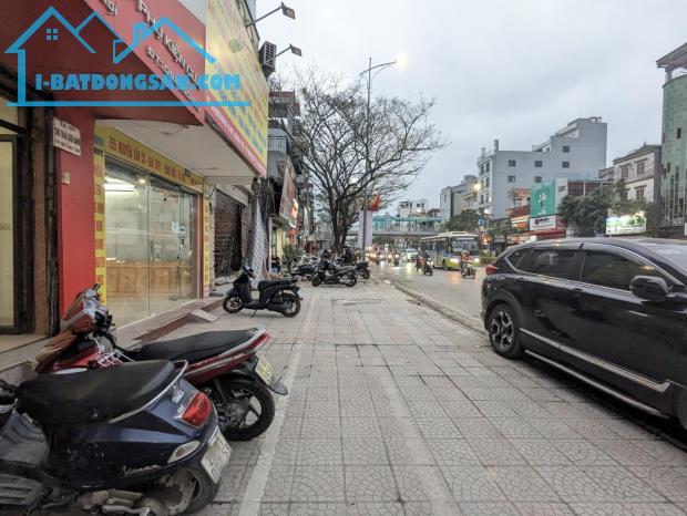 🏠 NHÀ MẶT PHỐ LỚN TRUNG TÂM LONG BIÊN – KINH DOANH ĐỈNH – VỈA HÈ RỘNG