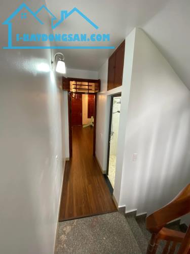 Nhà Phú Diễn - 32m2 - 4 tầng - ô tô 7 chỗ đỗ cửa ngày đêm - khu vực đông dân cư - 3