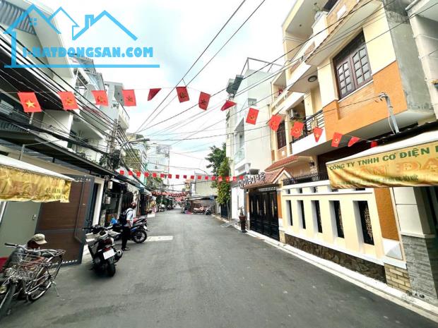 NHÀ MỚI ĐẸP NGANG 5M - HẺM VIP TRÃI NHỰA 8M THÔNG TỨ TUNG ĐƯỜNG LÊ VĂN LƯƠNG, P.TÂN KIỂNG - 5