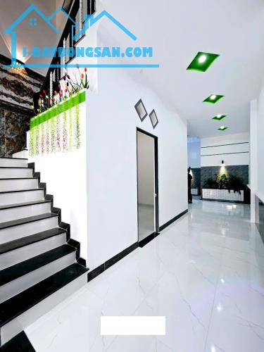 BÁN GẤP NHÀ 3 TẦNG AEON BÌNH TÂN-HẺM OTO THÔNG NGANG 4*19M CHỈ 7 TỶ 78 ( BỚT LỘC ) - 1
