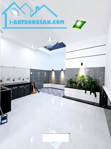 BÁN GẤP NHÀ 3 TẦNG AEON BÌNH TÂN-HẺM OTO THÔNG NGANG 4*19M CHỈ 7 TỶ 78 ( BỚT LỘC ) - 2