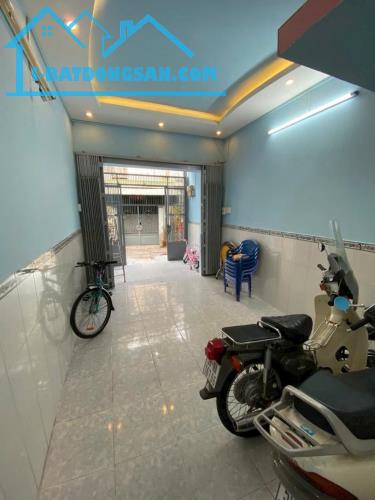HẺM XE HƠI, 30M2, 2 TẦNG, SỔ ĐẸP, CHIẾN LƯỢC GIÁ NHỈNH 3 TỶ - 3