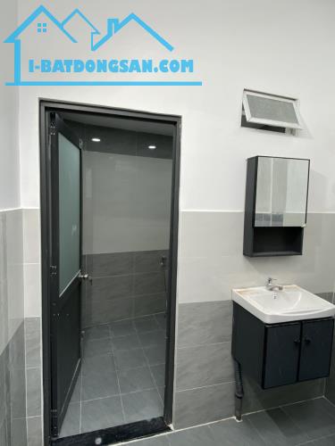 Bán nhà Mới Xây Giáp Quận 9 giá Chỉ 1Tỷ800 - 2