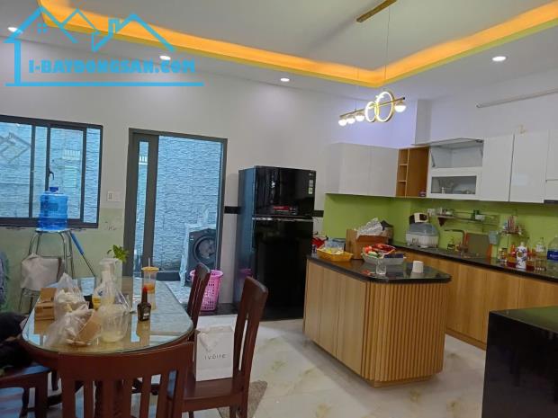 Bình Tân, giáp Tân Phú, Hẻm ô tô, nhà mới đẹp 4tầng, R 6.5m, Giá rẻ - 2