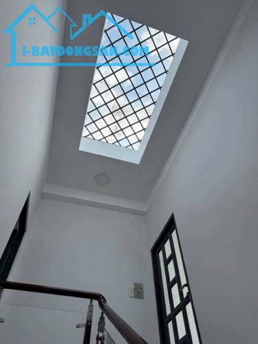 Bán Nhà Bình Tân, Đường Lê Đình Cẩn giáp Tên Lửa, Hẻm OtO 4.5m, 4 Tầng, 6 Phòng, 5.15tỷ - 4
