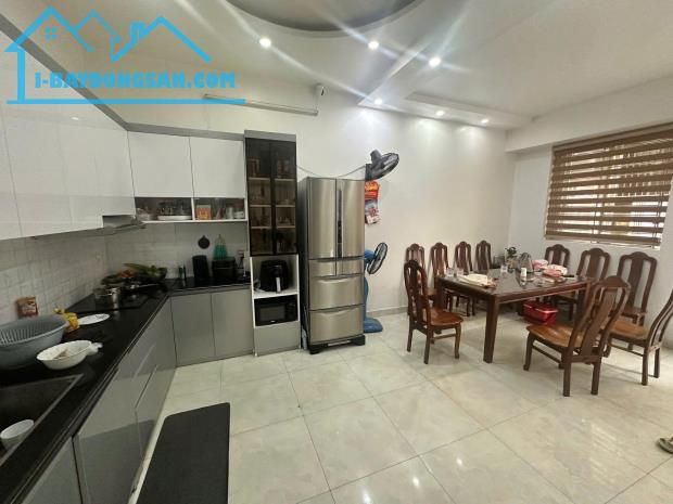 Bán nhà 4 tầng về ở luôn ngõ 254 Văn Cao - 2
