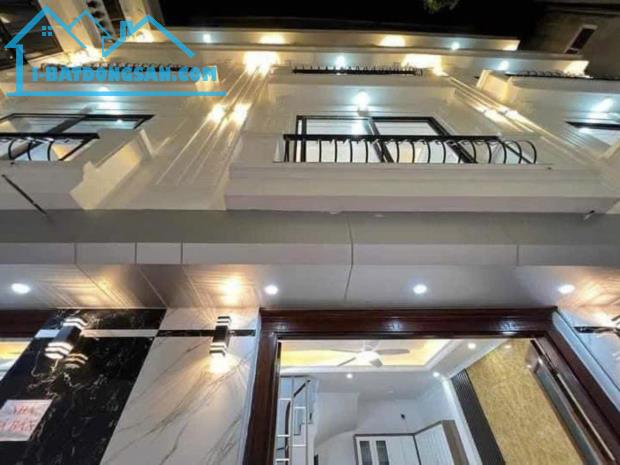 Nhà đẹp cần bán phố Quan Hoa, Cầu Giấy 33m, 5 tầng, 6.9 tỷ ngõ thông rộng, ở ngay - 2