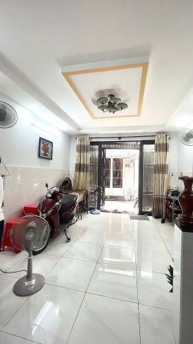 Thơm nhà Lê Trọng Tấn  Tân Phú ngay trường Đại Học Công Thương 50m2,2Tầng Nhỉnh 4tỷ - 1