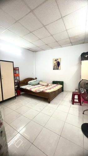 Thơm nhà Lê Trọng Tấn  Tân Phú ngay trường Đại Học Công Thương 50m2,2Tầng Nhỉnh 4tỷ