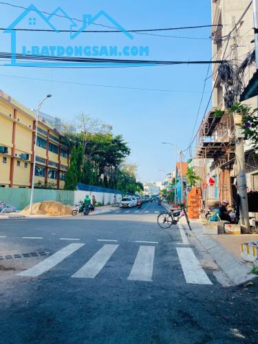 BÁN NHÀ ĐẸP -HẺM XE HƠI THÔNG- ĐƯỜNG TÊN LỬA, KỀ AEON BÌNH TÂN- 3TẦNG BTCT-3PN NHỈNH 7 TỶ - 2