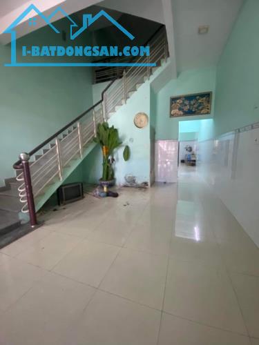 GIẢM 700TR - MẶT TIỀN KD SÁT TÊN LỬA - 100M2 - NGANG 5M - SỔ VUÔNG VỨC - CHỈ 12.3 TỶ - 5