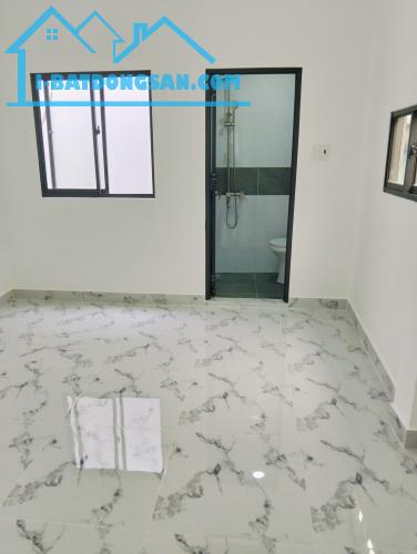 Về quê dưỡng già, bán gấp nhà mới, ở ngay Trần Văn Đang 3PN, gần chợ, đủ tiện ích, 3.x tỷ - 2