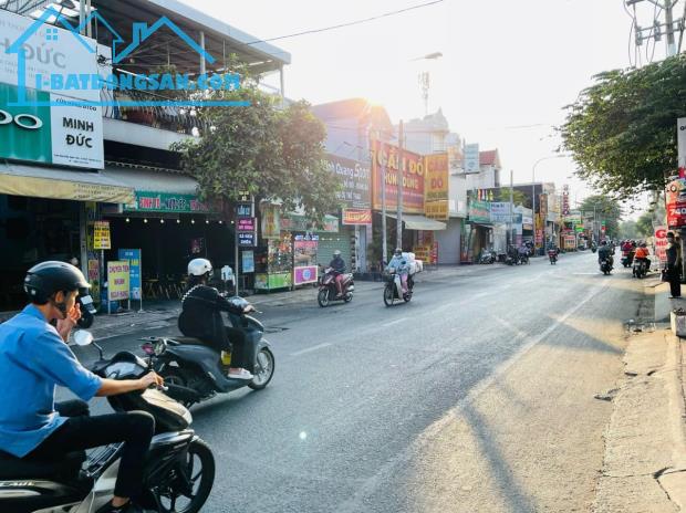BÁN NHÀ MẶT TIỀN NGUYỄN ẢNH THỦ 9.2X28M GIÁ 26.9 TỶ VỊ TRÍ VÍP