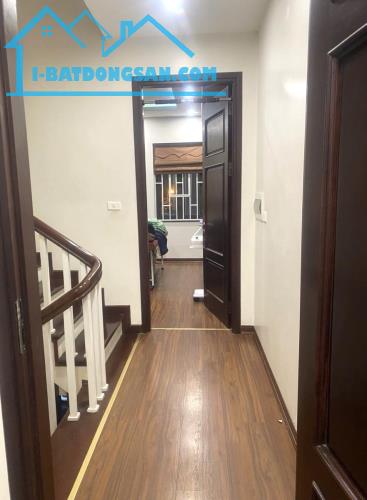 PHÂN LÔ Trần Vỹ 37m2*5T kd, ngõ ô tô,2 thoáng, nở hậu 9.5 tỷ - 2