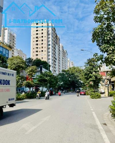 NGUYỄN TRÃI - THANH Xuân - Ô TÔ TRÁNH - KD VĂN PHÒNG VỊ TRÍ TUYỆT ĐẸP , 50M2, 5 TẦNG , GIÁ - 5