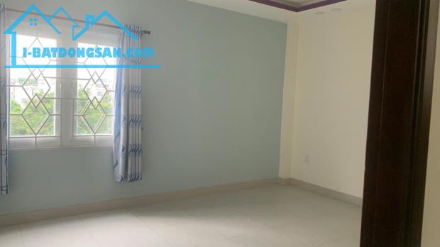 Bán Nhà Ngay Chợ Hồ Trong Quý - 4x16m - Nhà 2 Tầng - 1