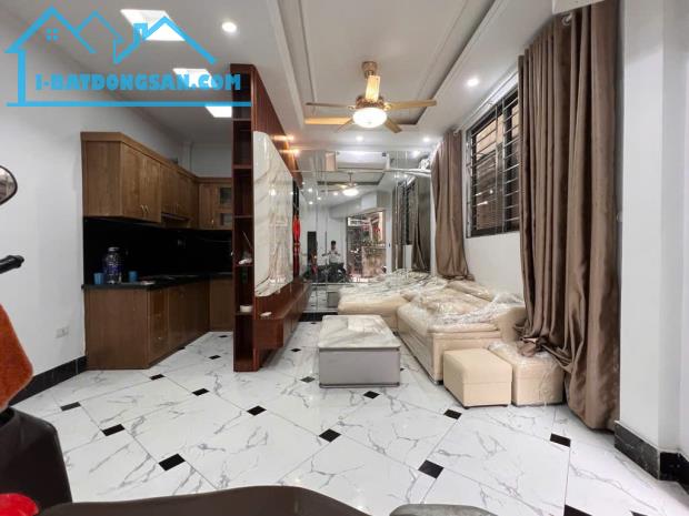 BÁN NHÀ MAI DỊCH – CẦU GIẤY – 37M² x 6 TẦNG – MẶT NGÕ THÔNG  – GIÁ 7.95 TỶ - 1