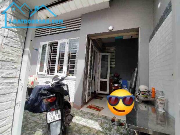 ĐỊNH CƯ BÁN NHÀ TẶNG NỘI THẤT- CÁCH MẶT TIỀN 20M-