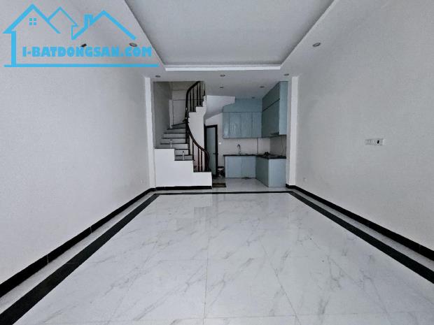 CHỦ MÓT BÁN GẤP NHÀ TRẦN QUỐC VƯỢNG, NHÀ MỚI, NGÕ NÔNG 35M x 5T, MT 4M - 3