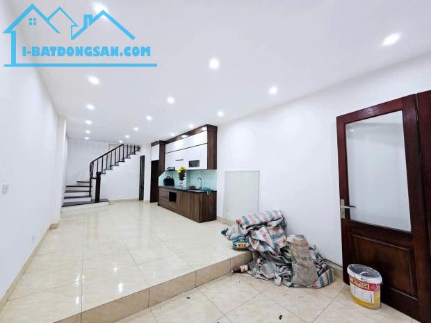 Bán nhà An Dương Vương dt 45m 4 tầng 4m mặt tiền giá nhỉnh 8 tỷ Tây Hồ - 3