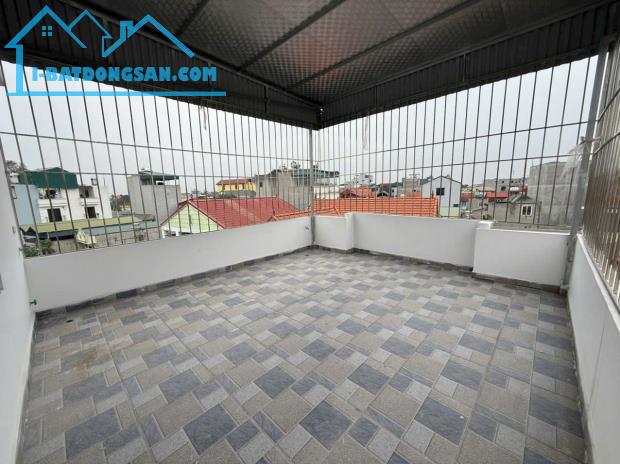 Bán nhà Bát Khối - Long Biên. Thang Máy - Ôtô 7 chỗ vào nhà, 51m x 5T. chỉ hơn 7 tỷ. - 1