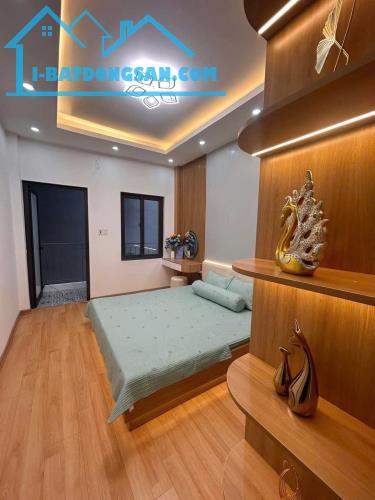 HOÀNG HOA THÁM - NHÀ ĐẸP 6 TẦNG THANG MÁY - FULL NỘI THẤT - NGÕ TO RỘNG - THOÁNG SÁNG - 4