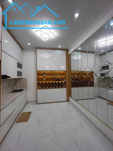 HOÀNG HOA THÁM - NHÀ ĐẸP 6 TẦNG THANG MÁY - FULL NỘI THẤT - NGÕ TO RỘNG - THOÁNG SÁNG - 5