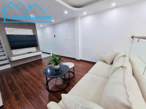 BÁN NHÀ BÁT KHỐI LONG BIÊN HÀ NỘI NHÀ ĐẸP GIÁ TỐT CHỦ CẦN BÁN GẤP - 1