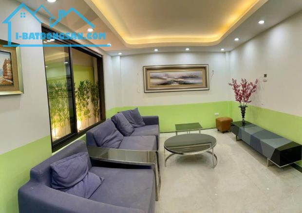 Nhanh Tay mới kịp. Khâm Thiên 46 m, 3 tầng, 4 phòng ngủ, nhà mới, thoáng đẹp, ô tô