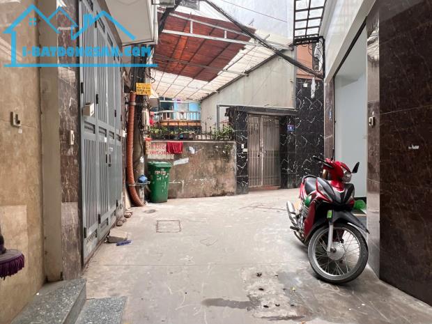 HOTTT HỒ TÙNG MẬU ,CẦU GIẤY-38M- 6 TẦNG-LÔ GÓC 2 MẶT TIỀN RỘNG THOÁNG TRƯỚC SAU GIÁ 7,8 TỶ - 3
