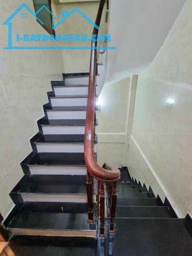 Cần tiền bán gấp nhà hoàng mai tân mai 5 tầng 30m2 _ nhỉnh 6 tỷ - 3