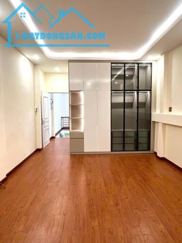 Chủ cần tiền bán gấp 2MT hiếm Phan Xích Long P.16 Quận 11 chỉ 13.5 tỷ - 2