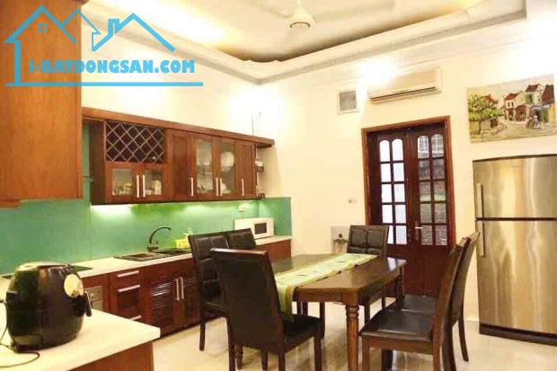 Bán nhà Ngô Sĩ Liên, Đống Đa, ôtô tránh, kinh doanh, 92mx5t, 27 tỷ, 0985696268